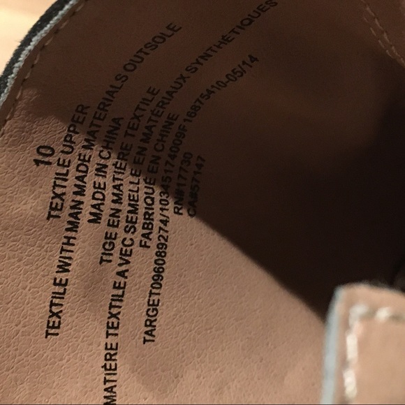 Mossimo Black High Heel Booties Size 10 - Picture 7 of 9